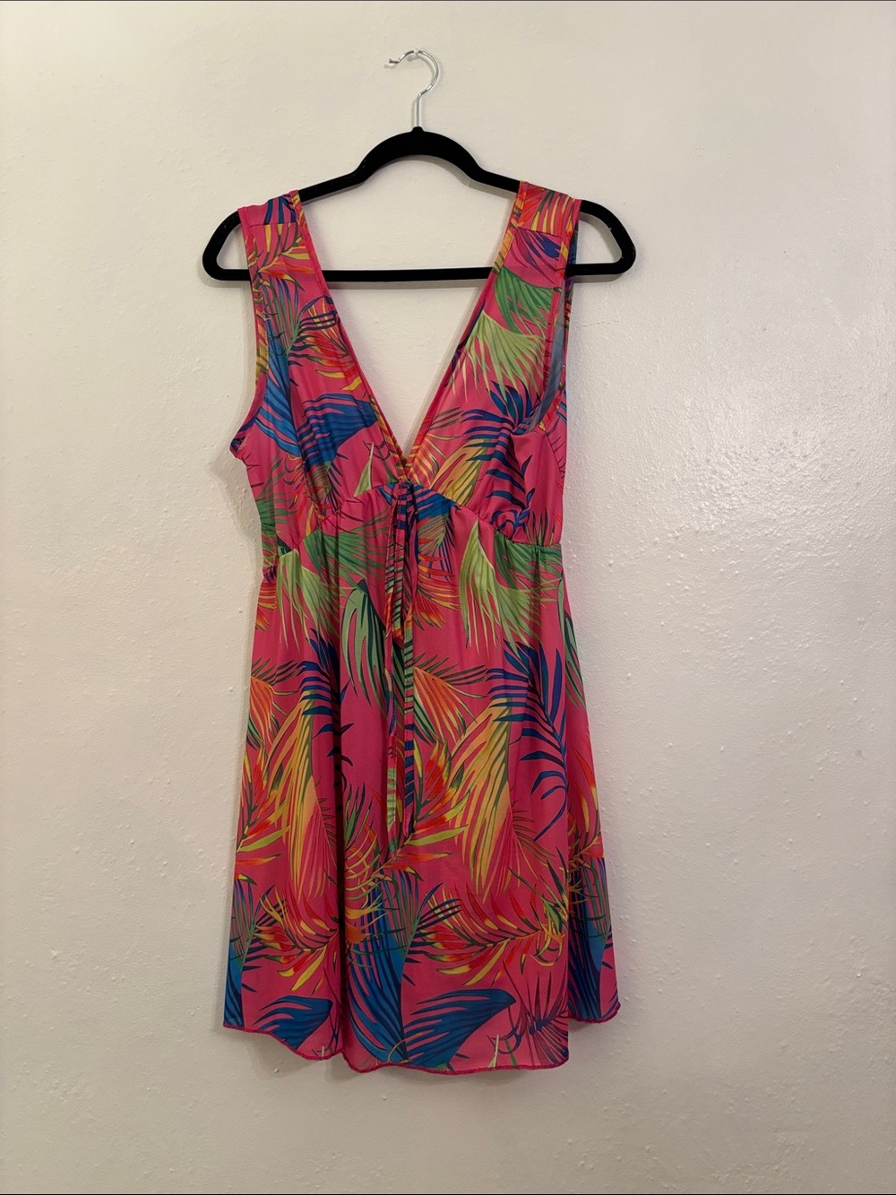 Vibrant Pink Tropical Print V-Neck Dress Swim cover up